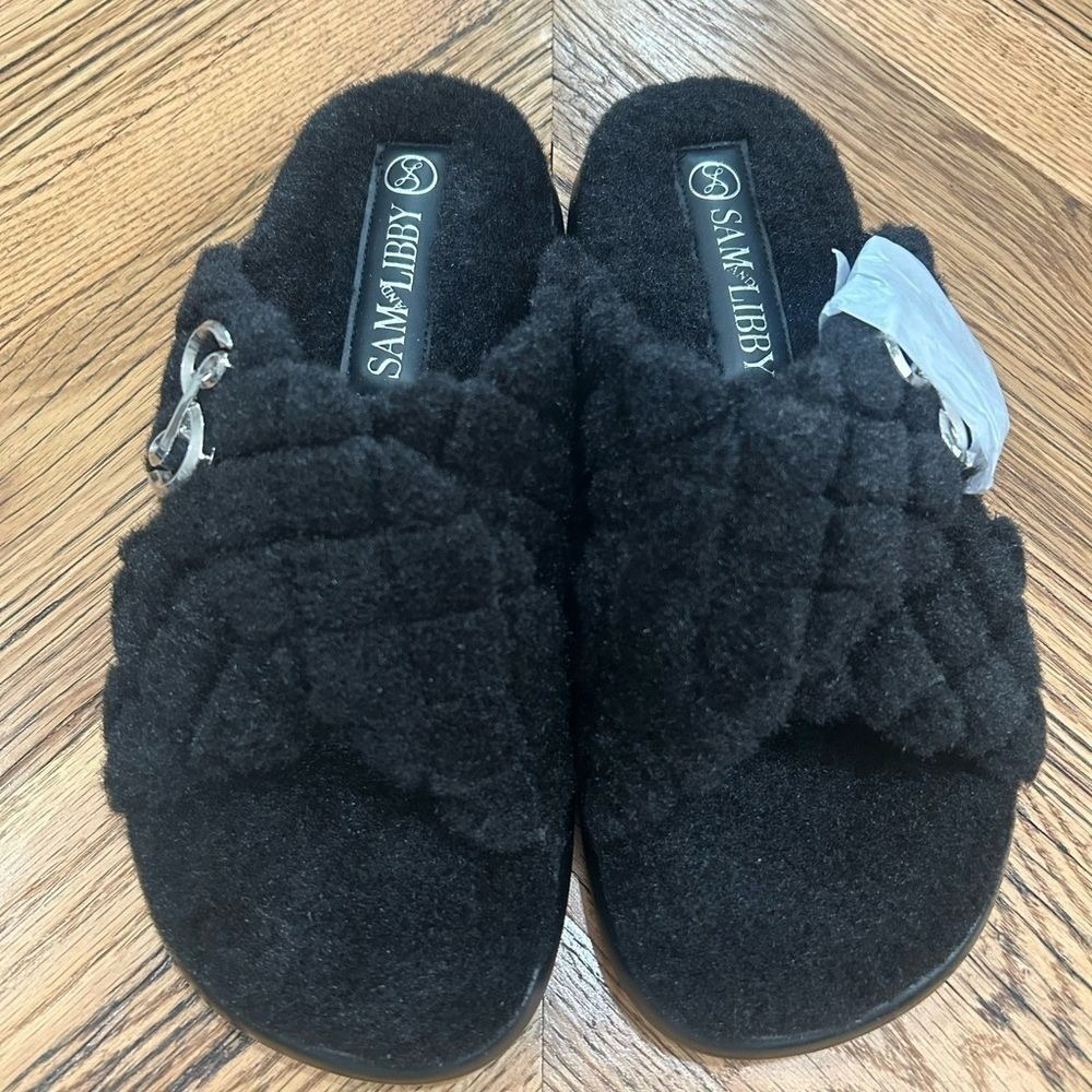 Sam & Libby Size 9 Black Fluffy Faux Shearling Fern Quilted Slide Slippers